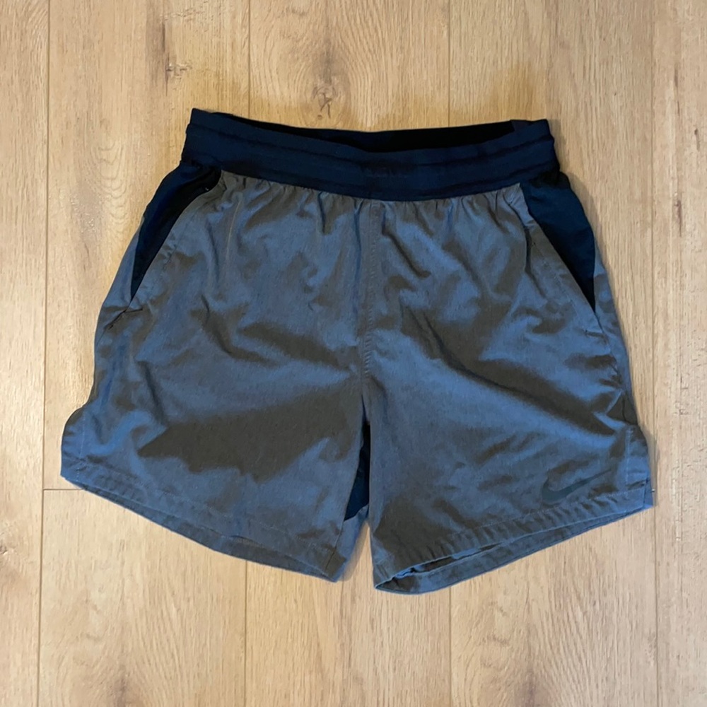 Nike Pro Training shorts